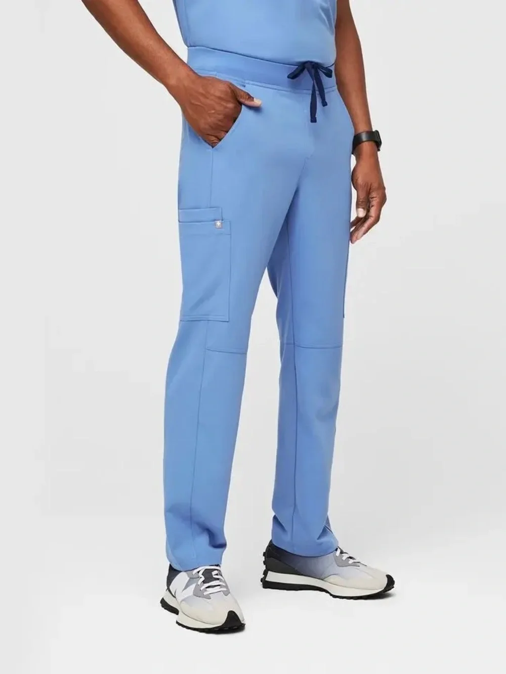 Figs Amix Cargo Scrub Pants in Ceil Blue Men’s Size XL